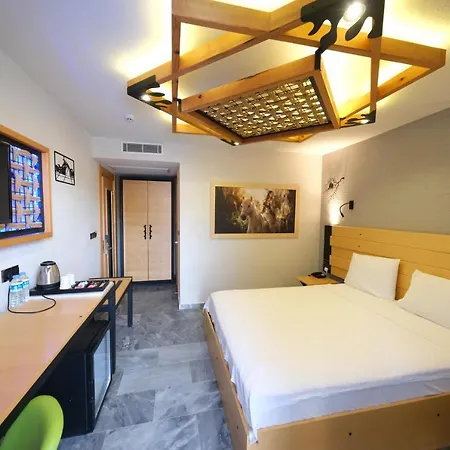 Kosa Hotel 3*